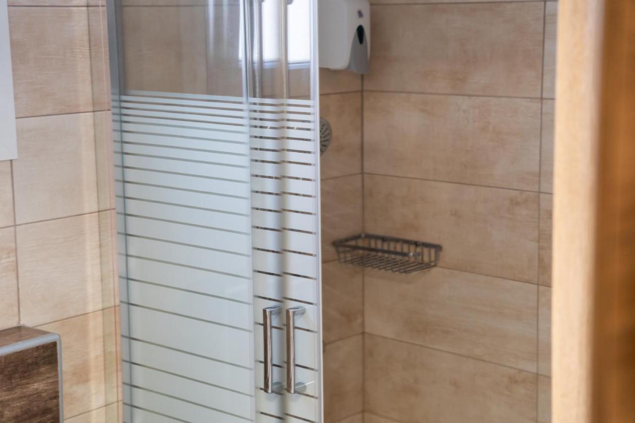 Hermes Design Suites Nea Iraklitsa Kültér fotó